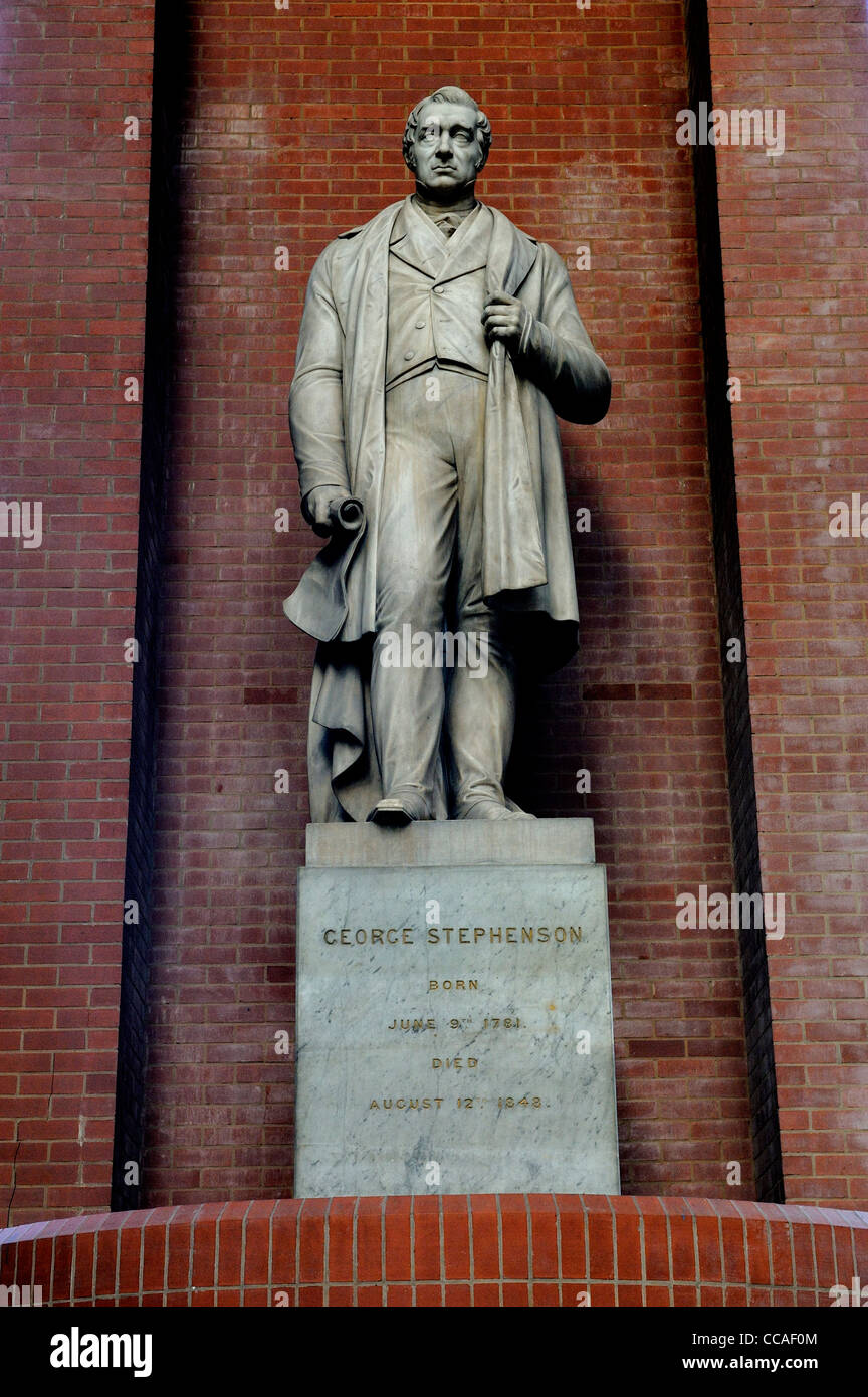 George Stephenson, le fils d'un pompier de la mine, est né à Wylam, à 13 kilomètres de Newcastle-upon-Tyne, le 9 juin, 1781. Banque D'Images