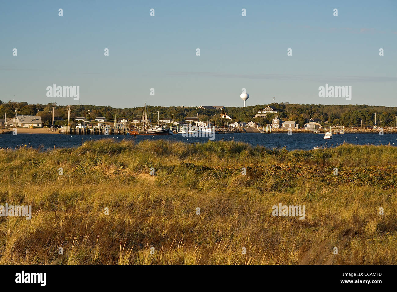 Une vue d'automne de Cape Cod, les zones humides et le port. Banque D'Images