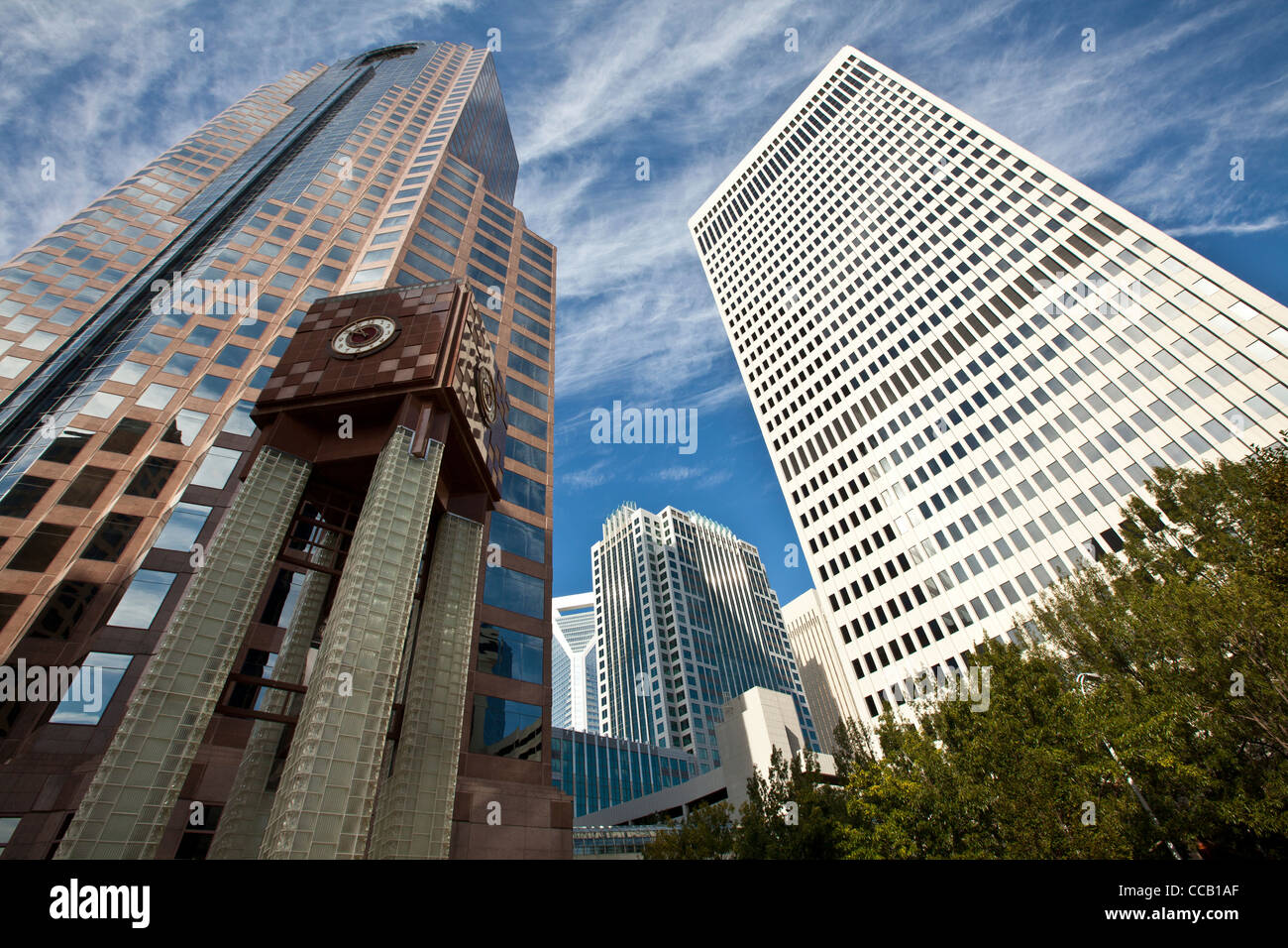 Avis d'un Wells Fargo Center auparavant un seul Wachovia Center office complex à Charlotte, NC. Banque D'Images