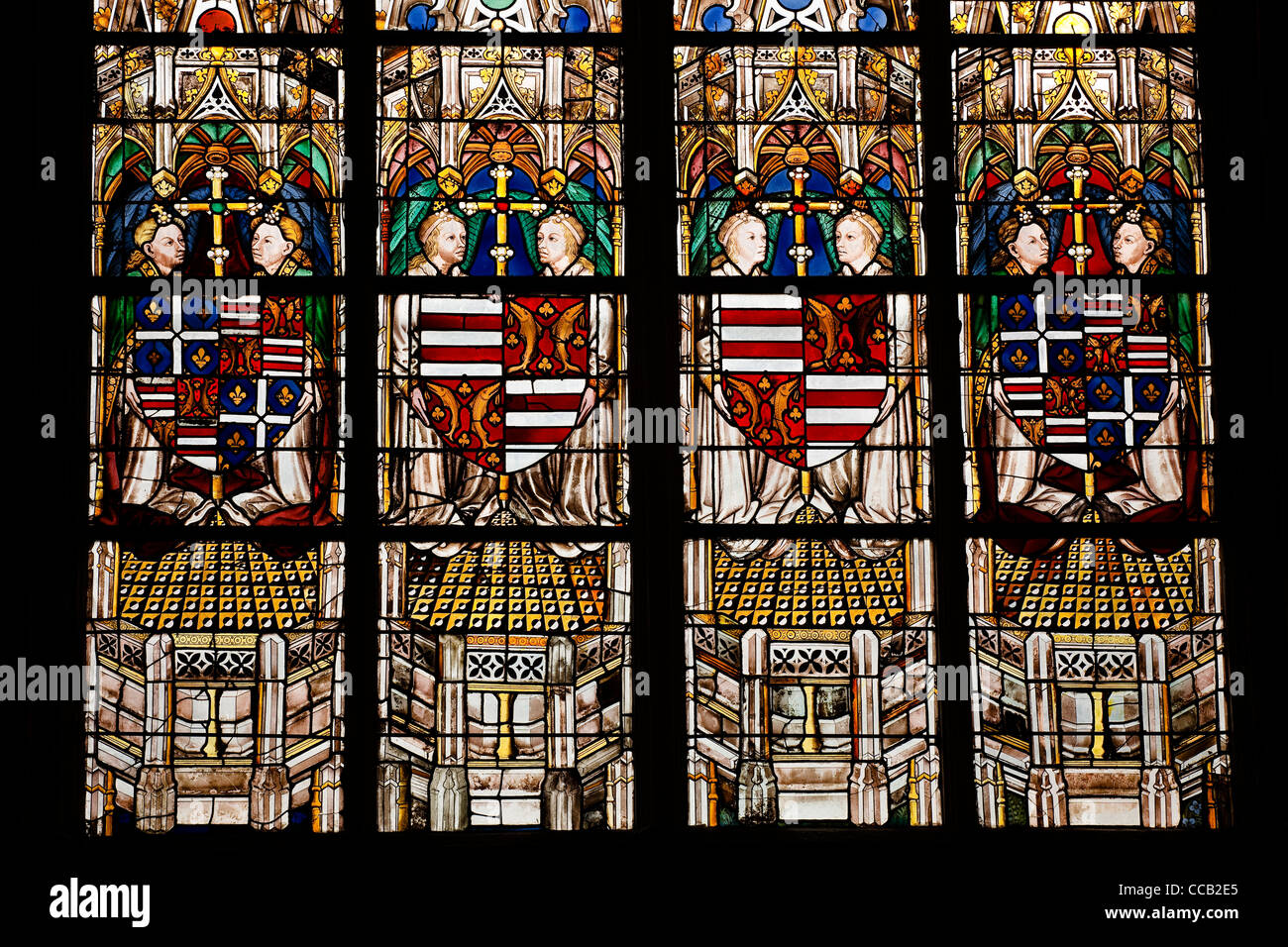 Vitraux dans la cathédrale Saint Gatien de Tours, France Banque D'Images