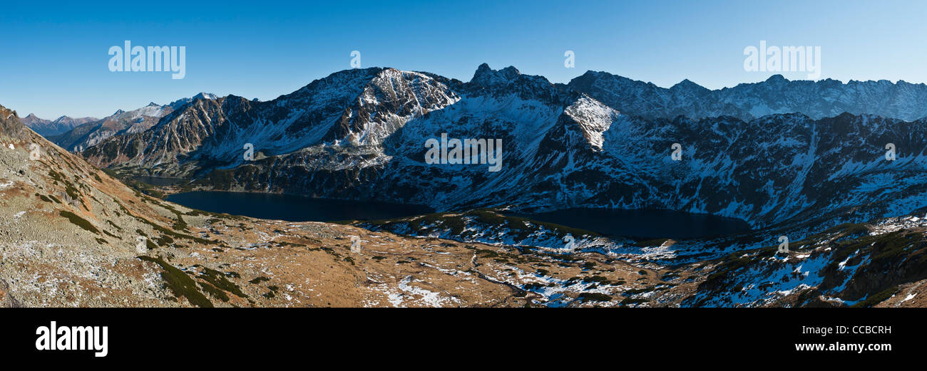 Vue panoramique sur la vallée de cinq lacs, montagnes Tatras, Pologne Banque D'Images