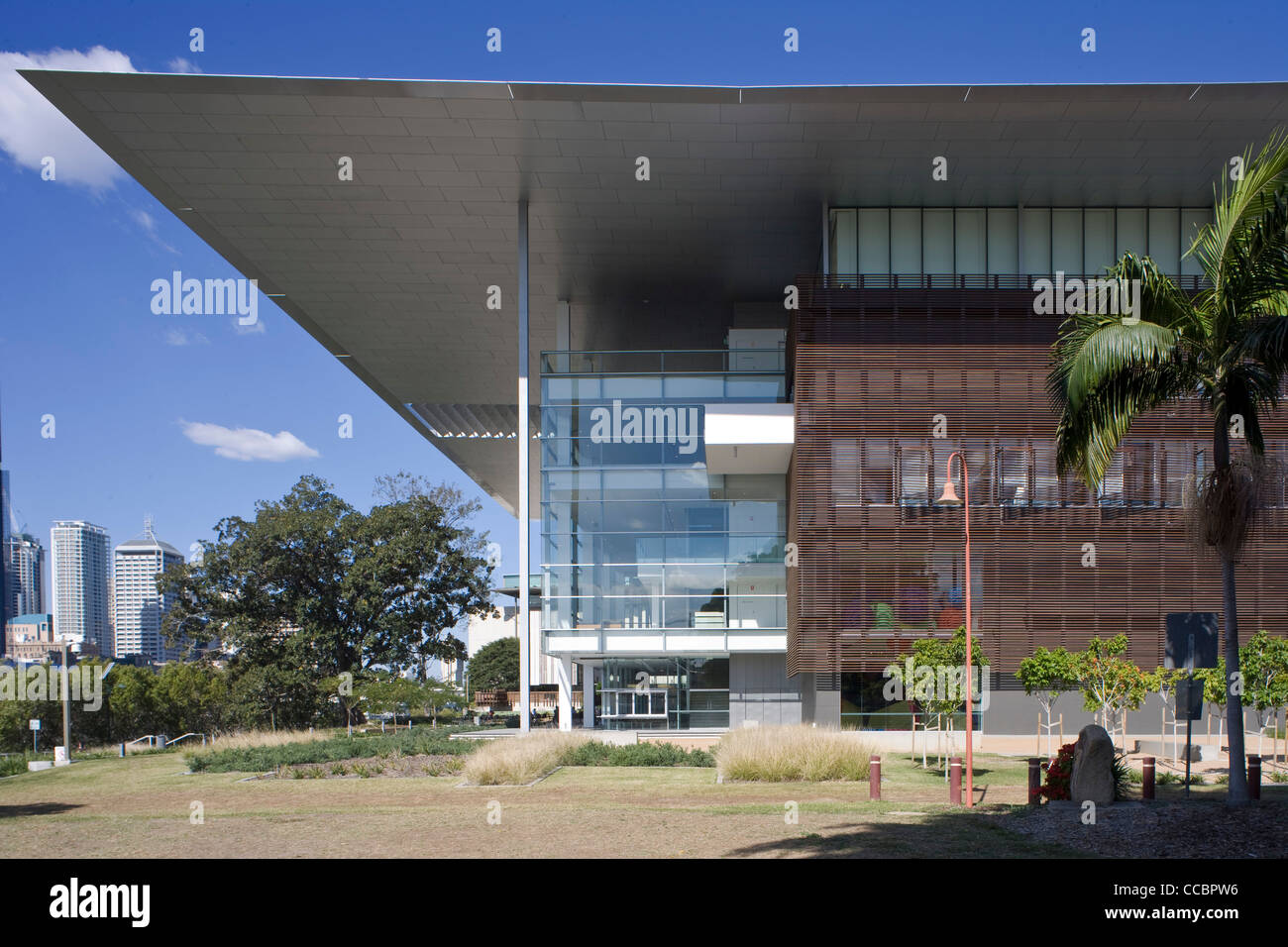 Galerie d'art moderne de Brisbane Australie architectus coin nord-ouest mettant en place marquise. Banque D'Images