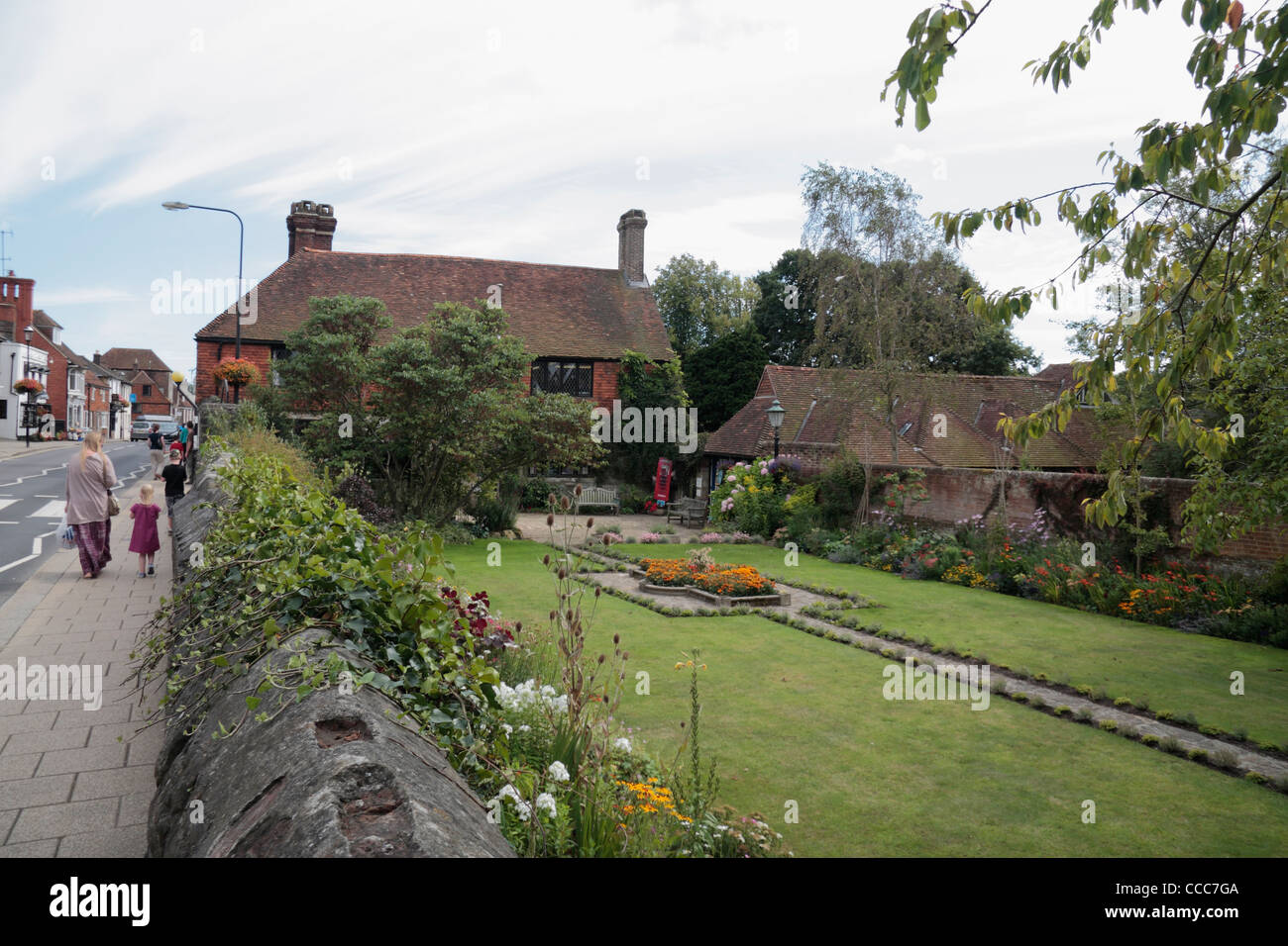 L'Almonry Jardins, partie de bataille Musée de l'histoire locale dans la région de Battle, East Sussex, UK. Banque D'Images