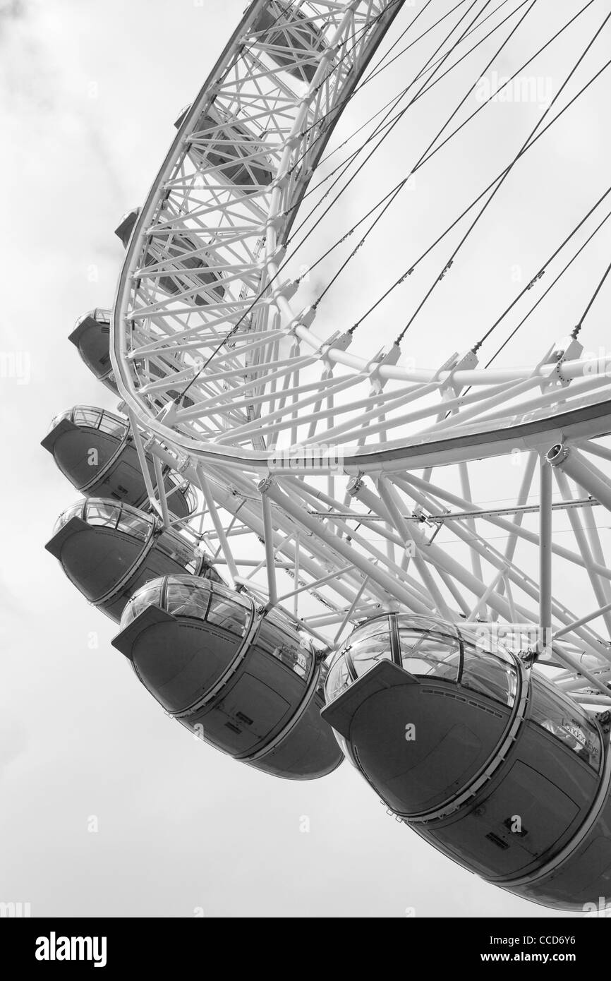 Un détail de la grande roue London Eye, Londres, Angleterre. Banque D'Images