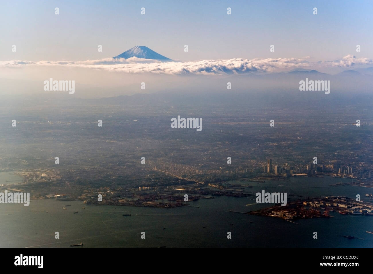 Vue imprenable sur Tokyo avec le Mont Fuji en arrière-plan Banque D'Images