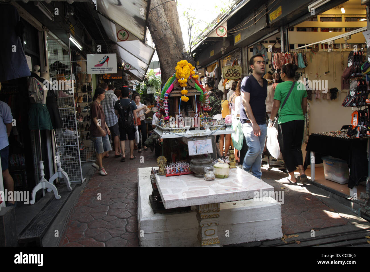 Un esprit chambre à l'intérieur de Marché du week-end de Chatuchak à Bangkok Banque D'Images