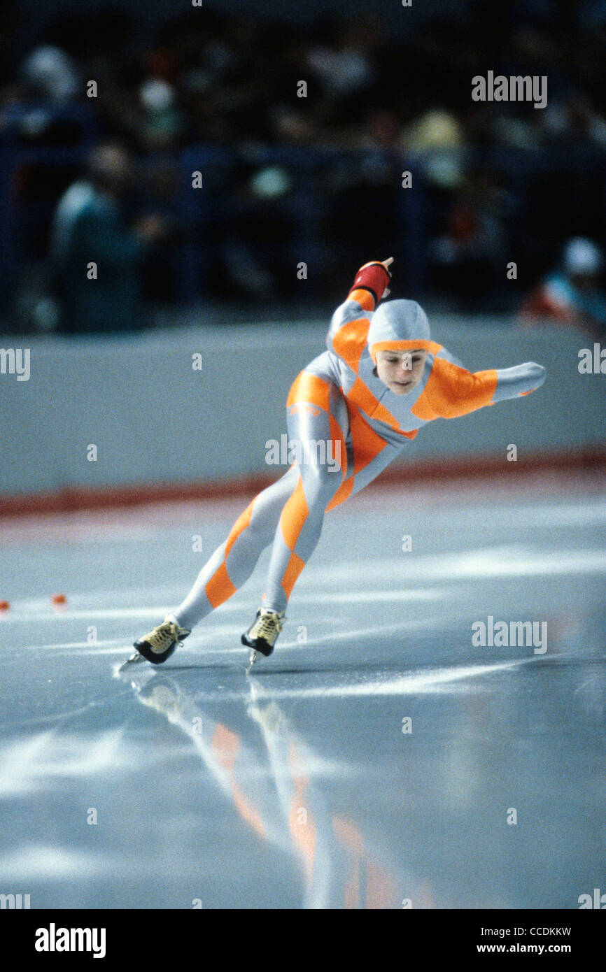 Bonnie BLAIR (USA) médaillé de bronze au 1 000 m au Jeux Olympiques d'hiver 1988, Calgary, Alberta, Canada Banque D'Images