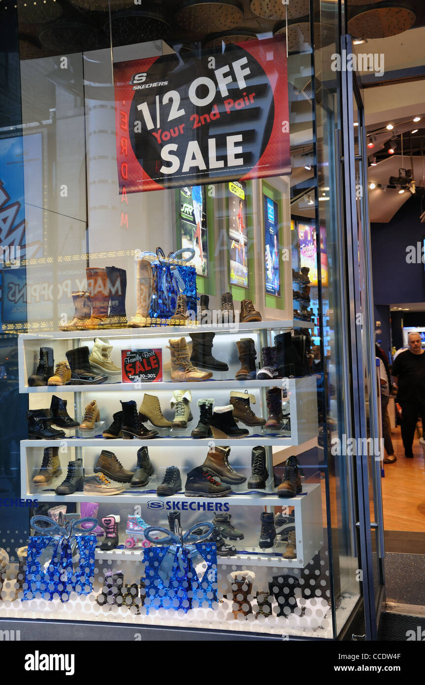 Skechers store, New York Banque D'Images
