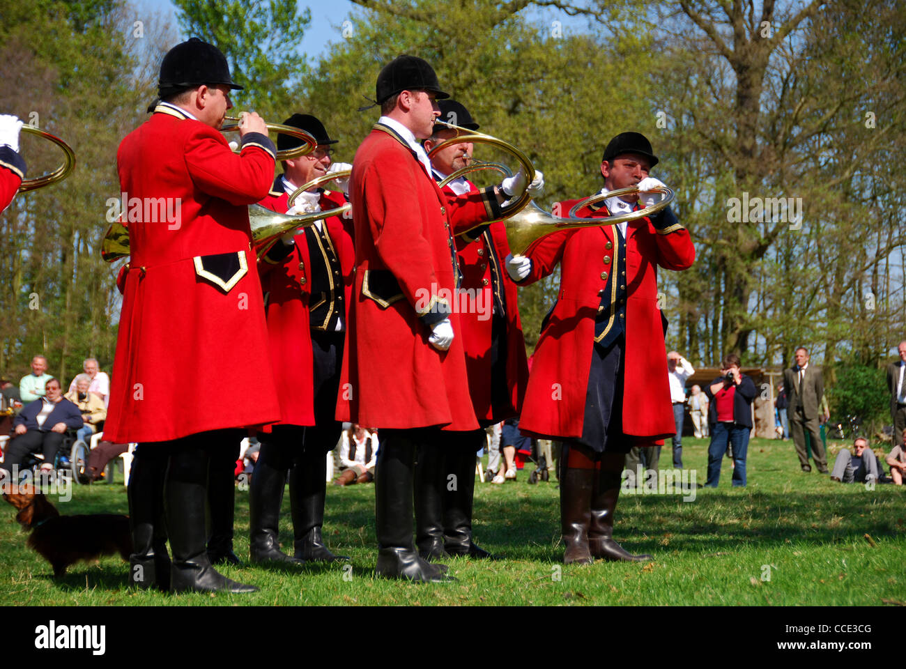 Les soufflantes de cors de chasse Banque D'Images