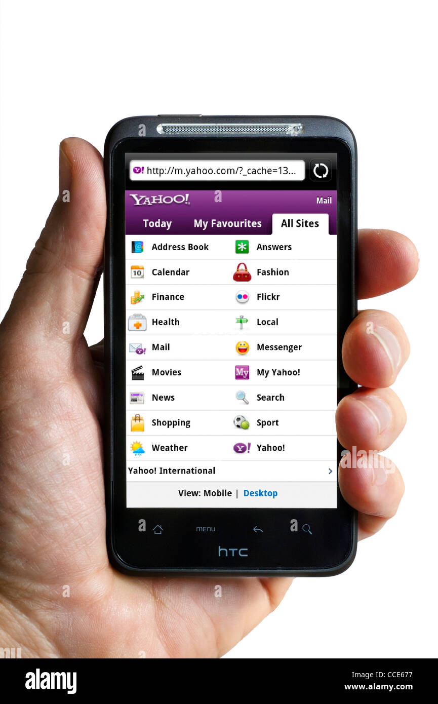 Le site web mobile de Yahoo sur un smartphone HTC Banque D'Images