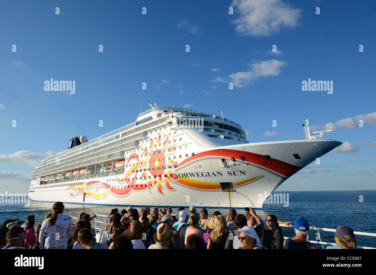 Le Norwegian Sun, un navire de la classe Sky Norwegian Cruise Line Banque D'Images