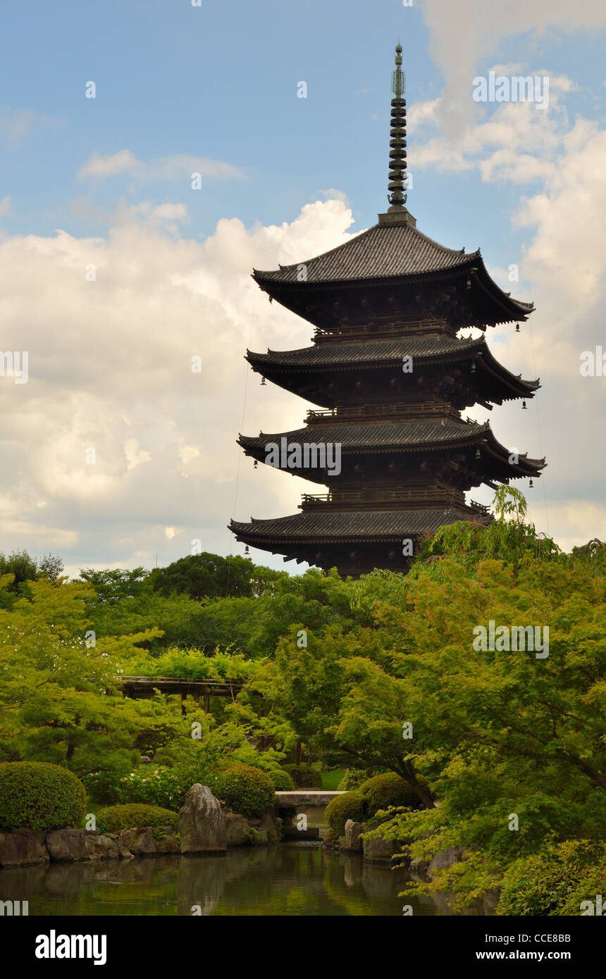 Pagode Toji à Kyoto, au Japon. Banque D'Images