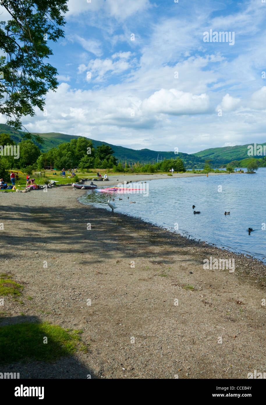 Shore, Lake Ullswater, Lake District, Cumbria (Royaume-Uni) Banque D'Images