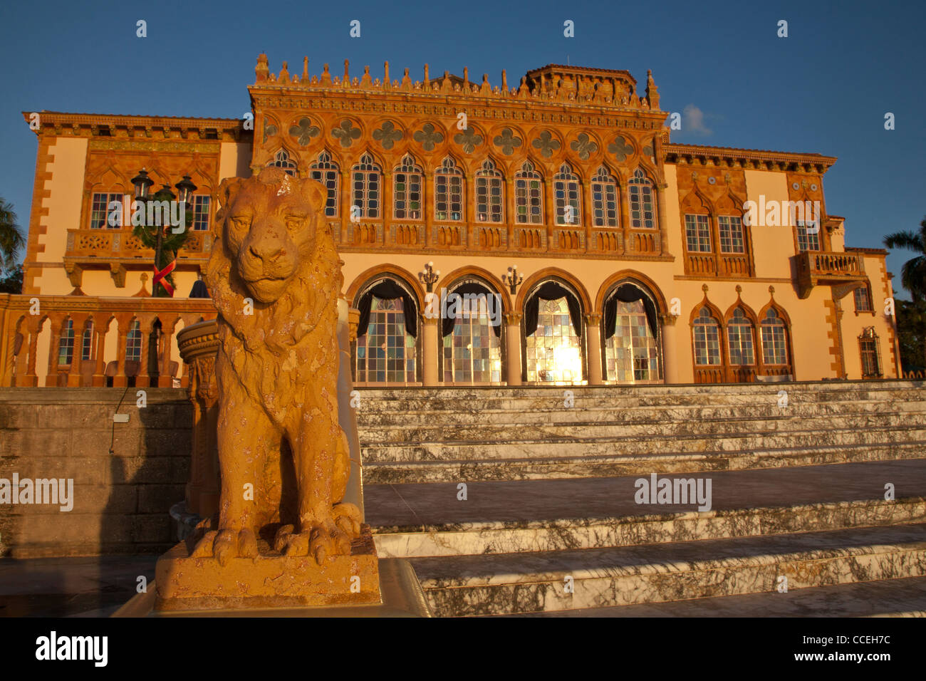 Ca' d'Zan, maison de Sarasota, Floride construit en 1924-1926 par John Ringling, fondateur de la Ringling Brothers Circus Banque D'Images