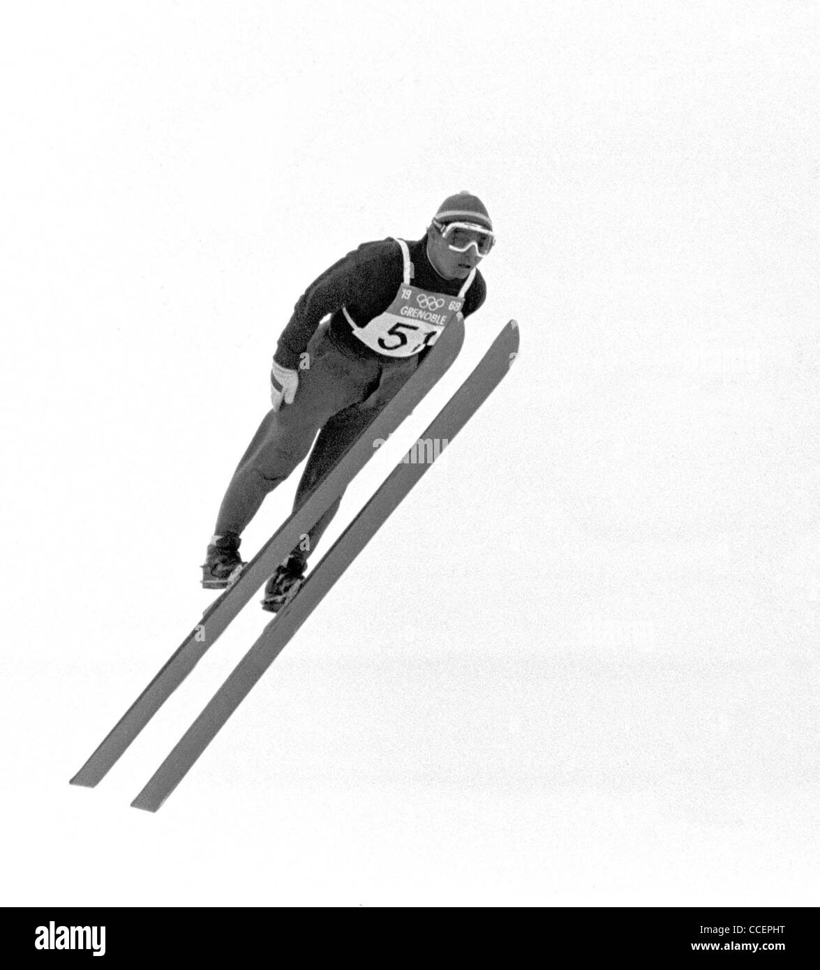 Ski tchécoslovaque Jiri Raska est visible pendant la course aux Jeux Olympiques à Grenoble, en 1968, où il a gagné la médaille d'or. Jiri Banque D'Images