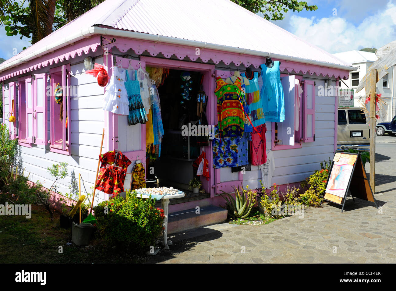 Une boutique de Road Town Tortola BVI Caribbean Cruise Colorful Banque D'Images