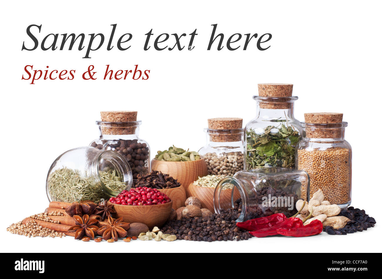 Still Life de différentes épices et fines herbes isolé sur fond blanc Banque D'Images