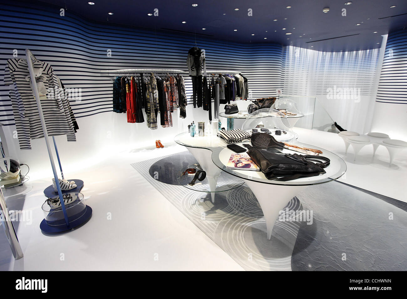 Jean paul gaultier magasin hotsell