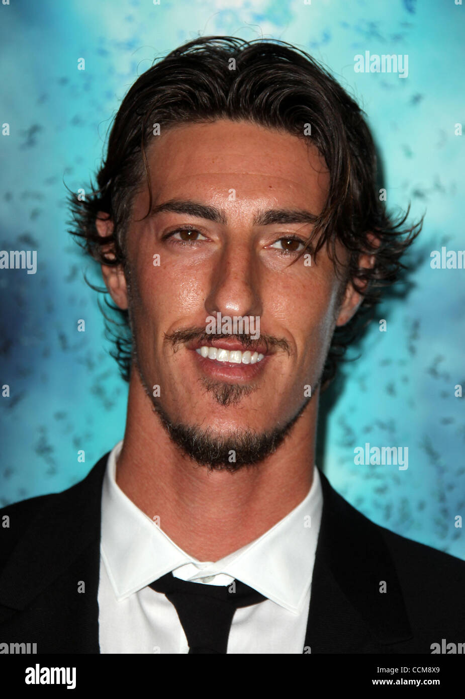 ERIC BALFOUR arrive à la 'skyline' de la première mondiale qui a eu lieu au Regal Cinemas LA Live Stadium 14. (Crédit Image : © Lisa O'Connor/ZUMApress.com) Banque D'Images