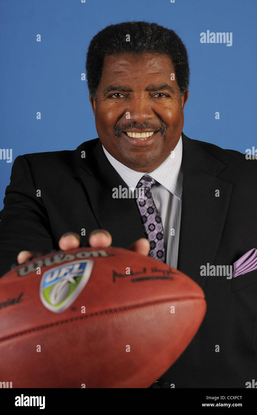 Apr 22, 2010 - Orlando, Floride, États-Unis - Coach DENNIS GREEN au cours de la United Football League Ligue 2010 Réunions à Rosen Shingle Creek. (Crédit Image : © Scott A. Miller/ZUMApress.com) Banque D'Images