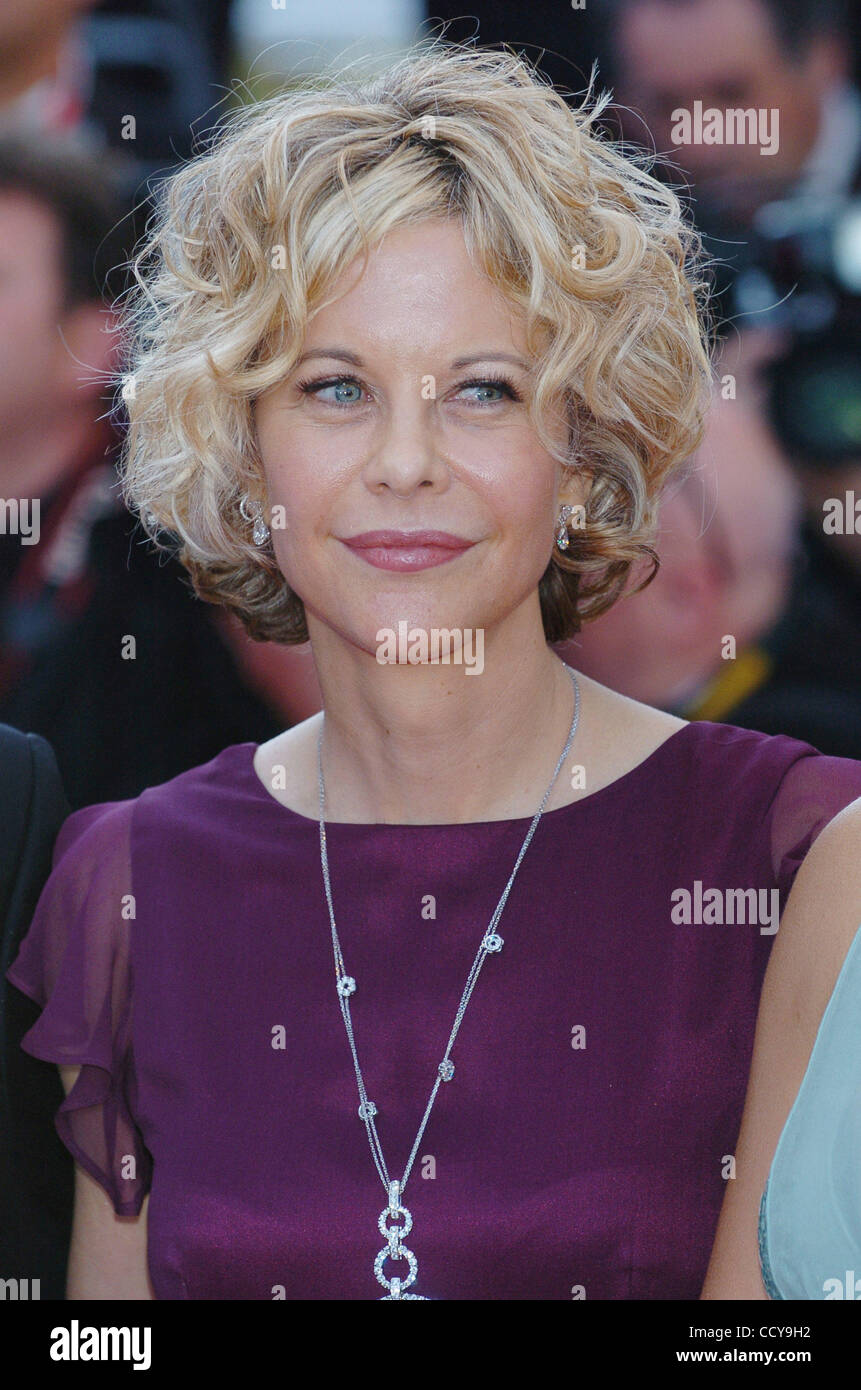 Meg Ryan assiste à la Premiere Biutiful au Palais des festivals au cours de la 63e Banque D'Images