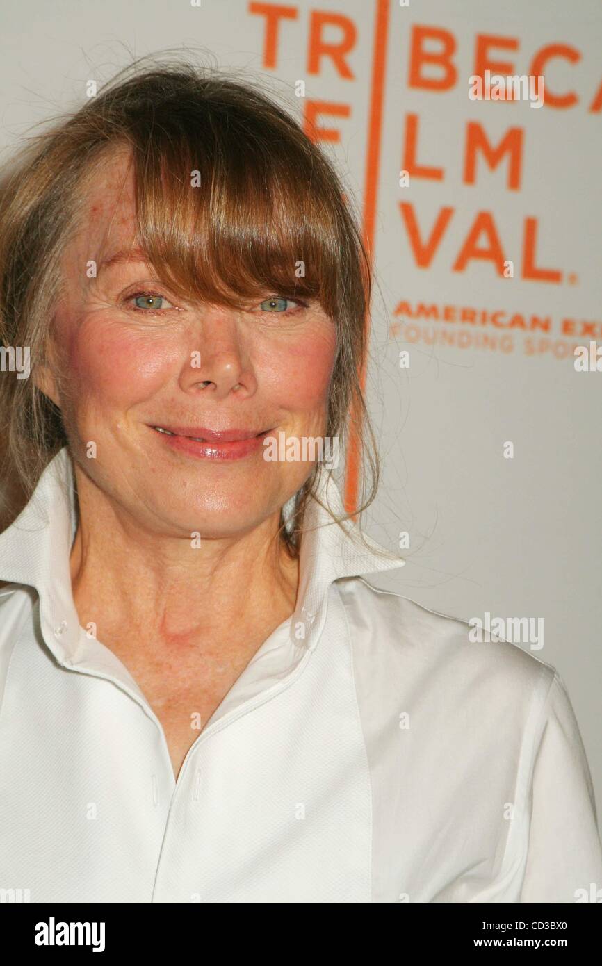 25 avril 2008 - New York, New York, États-Unis - K58122ML.'' '' New York LAKE PREMIÈRE MONDIALE À LA 7E ÉDITION DU FESTIVAL DU FILM DE TRIBECA. NEW YORK New York 04-25-2008. - SISSY SPACEK(Image Crédit : Â© Mitchell Levy/Photos/ZUMAPRESS.com) Globe Banque D'Images