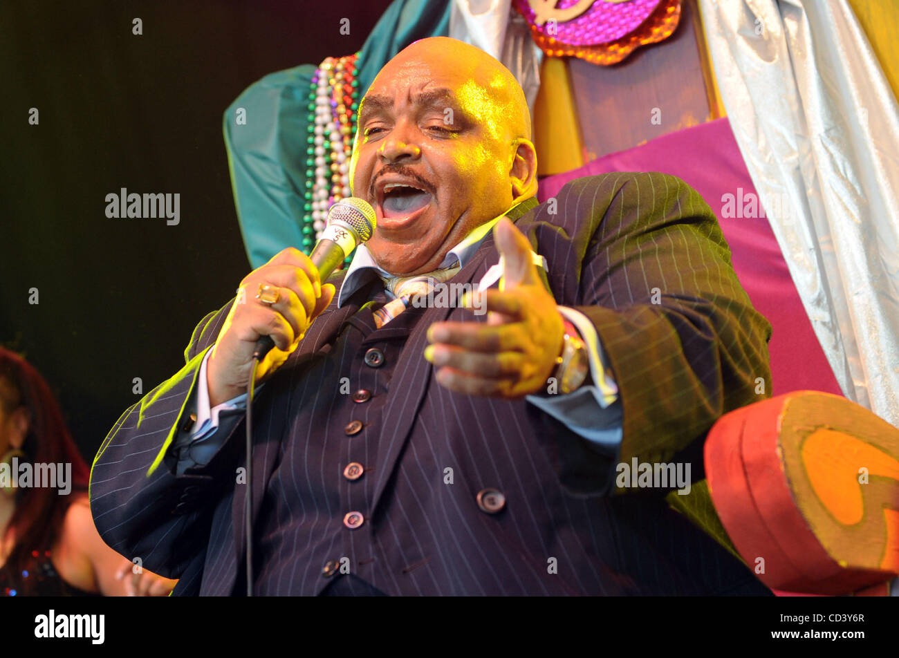 SOLOMON BURKE (Mar. 21, 1940 - Octobre 10, 2010) était un Grammy Award-winning singer/songwriter et pionnier de l'évangile, soul, rock et R&B musique. Il est mort sur un vol de Los Angeles à Amsterdam où il a été d'effectuer un concert. Sur la photo : jun 15 2008 - Manchester, New York, USA - Rock n Roll Hall of Banque D'Images