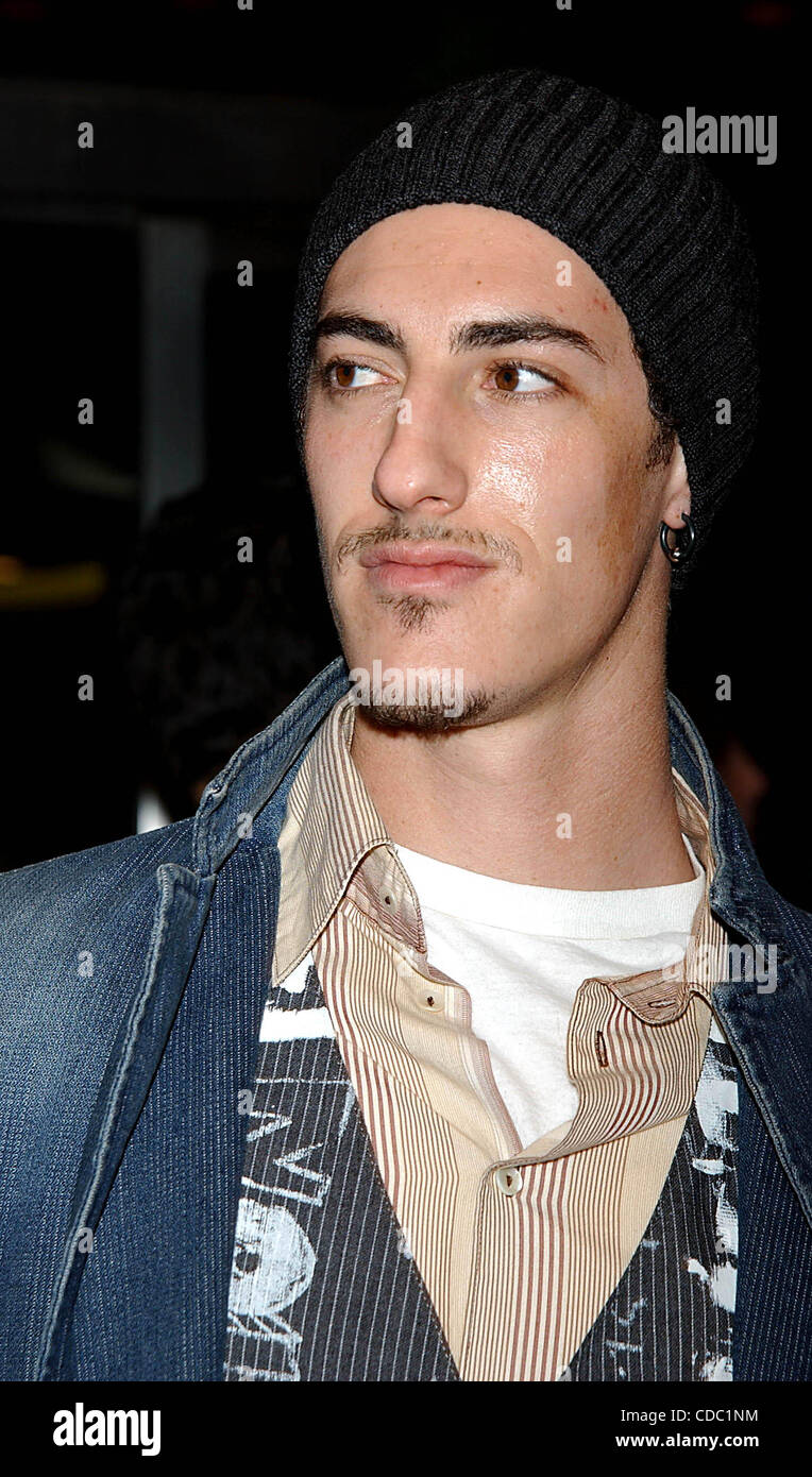 K34293AR.LA PREMIÈRE MONDIALE DE ''HONEY'' À LA CHELSEA WEST THEATRE , NEW YORK New York 11/24/2003. / ERIC BALFOUR(Image Crédit : Â© Andrea Renault/monde/ZUMAPRESS.com) Photos Banque D'Images
