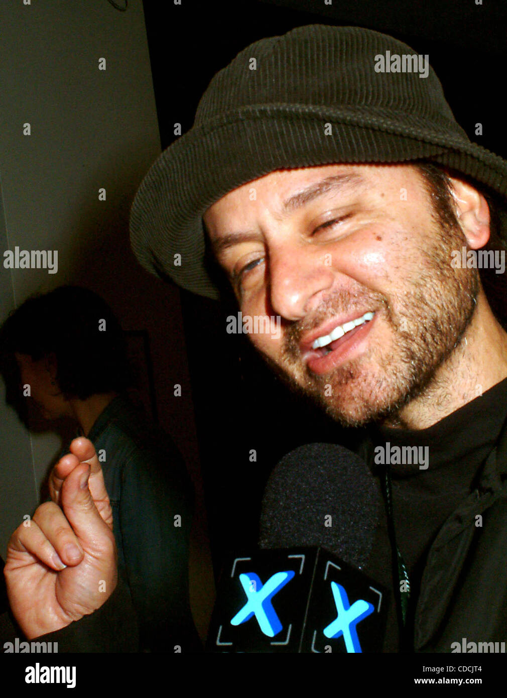 FISHER STEVENS.K30529ML .TRIBECA FILM FESTIVAL .AMC POUR PREMIERE NOUVELLE VERSION RESTAURÉE DE LE BON, LA BRUTE ET LE TRUAND SALLE DE PROJECTION À L'Université PACE À NEW YORK New York 5/8/2003 . / 2003 Crédit : Image(Â© Mitchell Levy/Photos/ZUMAPRESS.com) Globe Banque D'Images