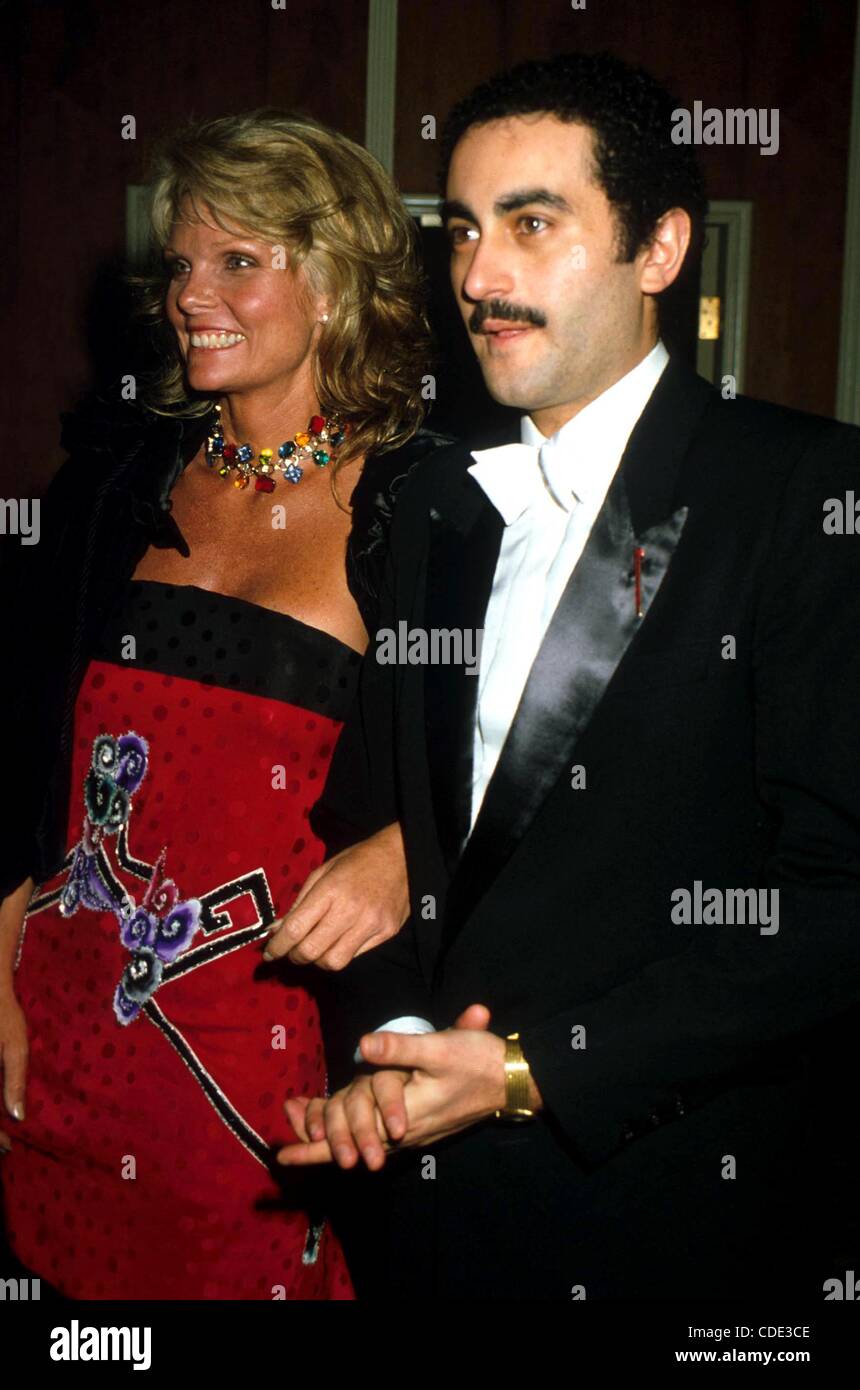 1 janvier 2011 - Hollywood, Californie, États-Unis - I2122.Prix de l'académie des oscars.1982.Ã'Â© / / Cathy Lee Crosby.(Image Crédit : Â© Phil Roach/Photos/ZUMAPRESS.com) Globe Banque D'Images