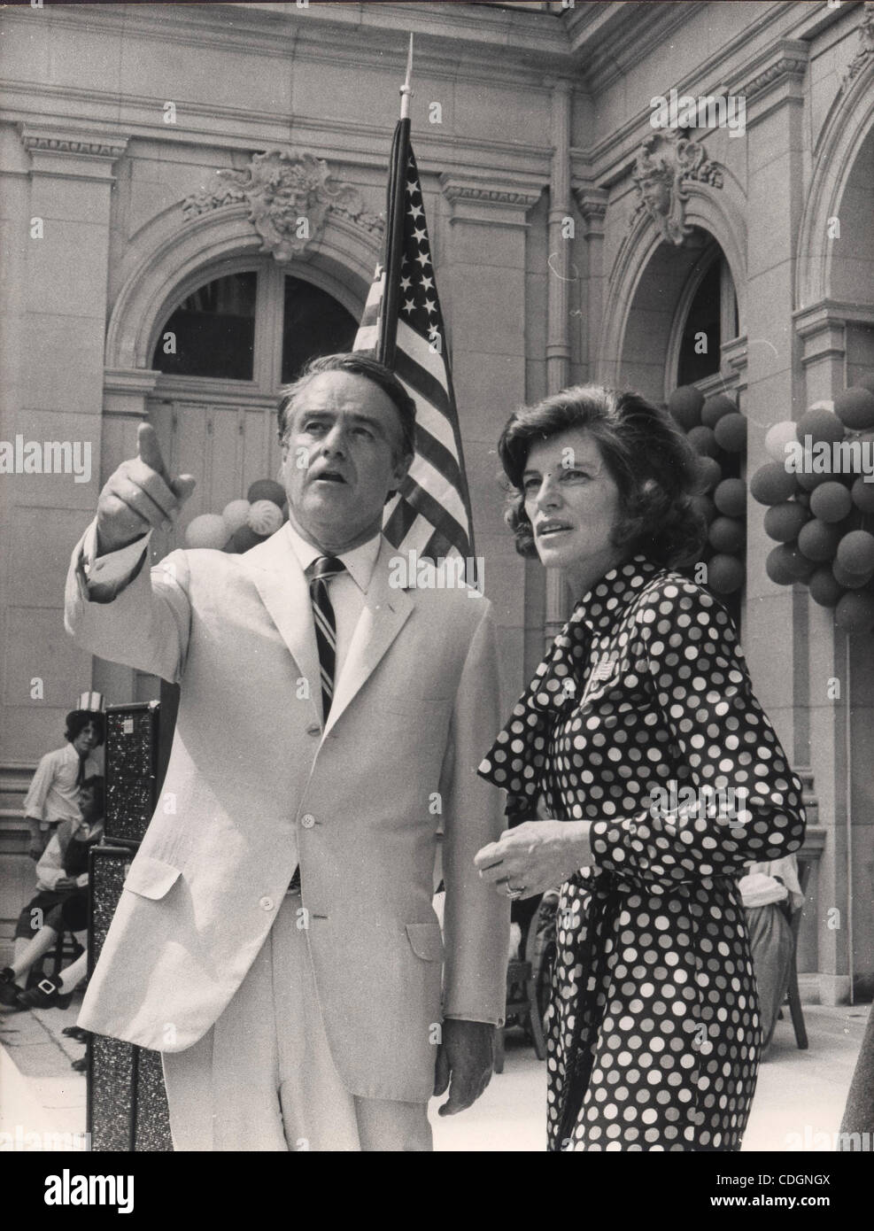 Jan 18, 2011 - Hyannisport, Massachusetts, États-Unis - Robert Sargent Shriver, JR. (9 novembre 1915 Ð 18 Janvier, 2011) était un homme politique américain et militant. Connu sous le nom de R. Sargent Shriver ou Sarge, il est surtout connu comme partie de la famille Kennedy, comme la force motrice de la création de la paix Cor Banque D'Images