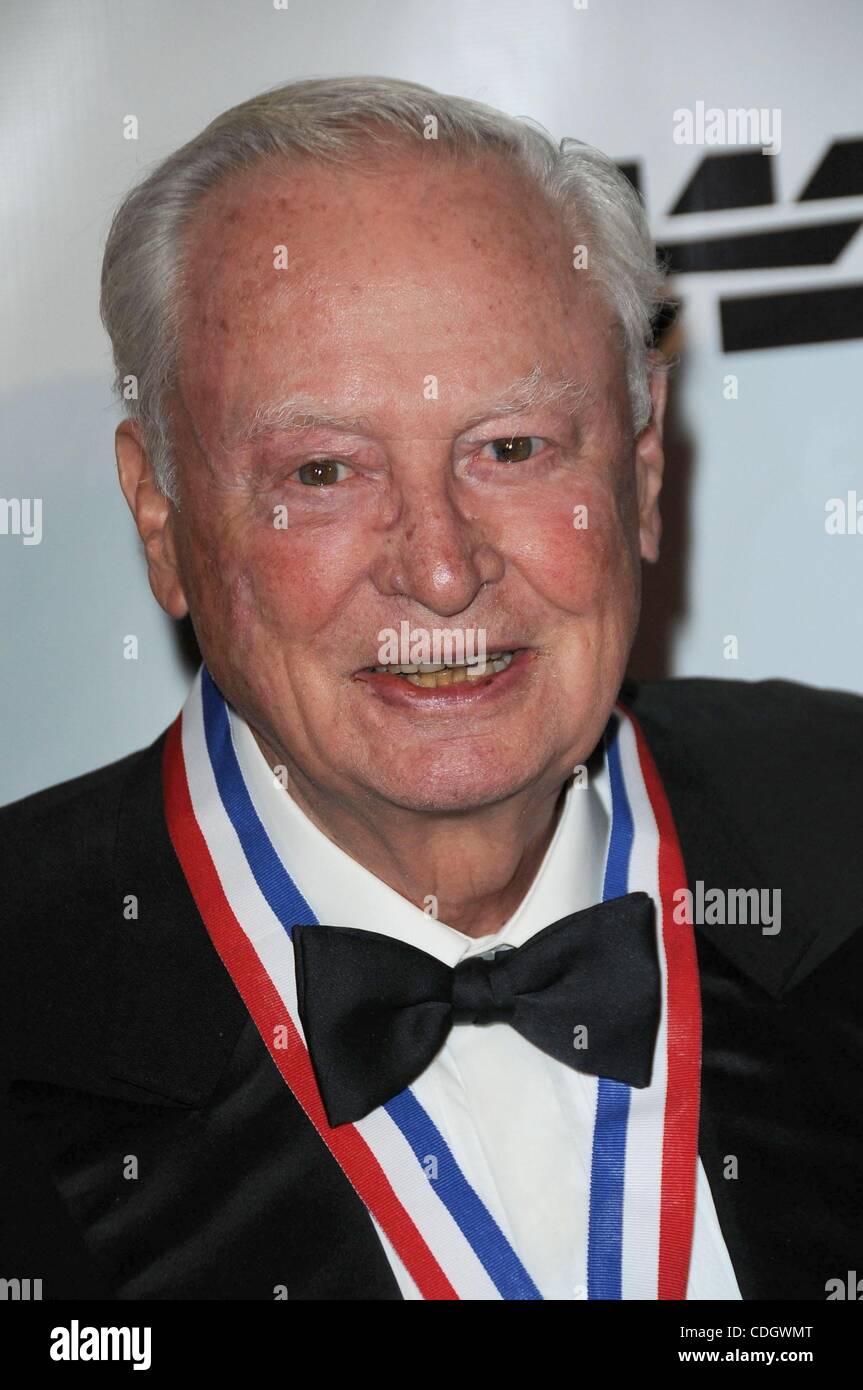 Jan 21, 2011 - Los Angeles, Californie, USA - BARRON HILTON à la 8e conférence annuelle "Living Legends of aviation" de Los Angeles. (Crédit Image : © Jeff Frank/ZUMAPRESS.com) Banque D'Images