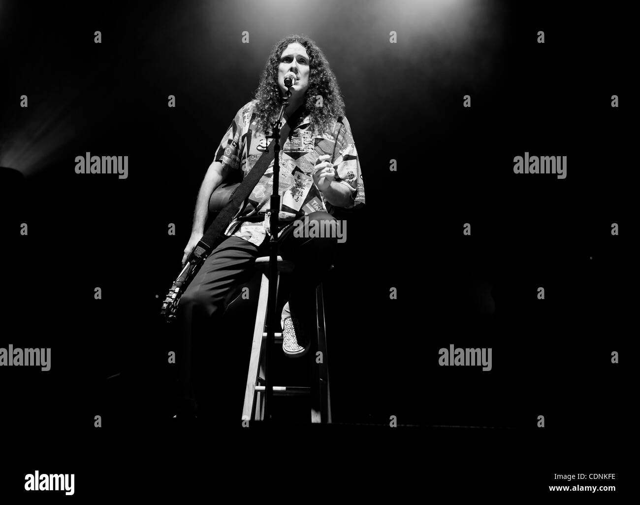 16 juin 2011 - Santa Ynez, en Californie, États-Unis - chanteur de comédie Weird Al Yankovic a effectué un concert live au Chumash Casino Resort de Santa Ynez. (Crédit Image : © John Pyle/Cal/ZUMAPRESS.com) Media Sport Banque D'Images