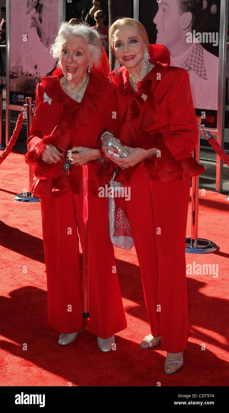 Apr 28, 2011 - Los Angeles, Californie, USA - Actrice ANN RUTHERFORD, ANNE JEFFREYS au TCM Classic Film Festival Soirée d'ouverture "Un Américain à Paris' tenue à Grauman's Chinese Theatre, à Hollywood. (Crédit Image : © Jeff Frank/ZUMAPRESS.com) Banque D'Images