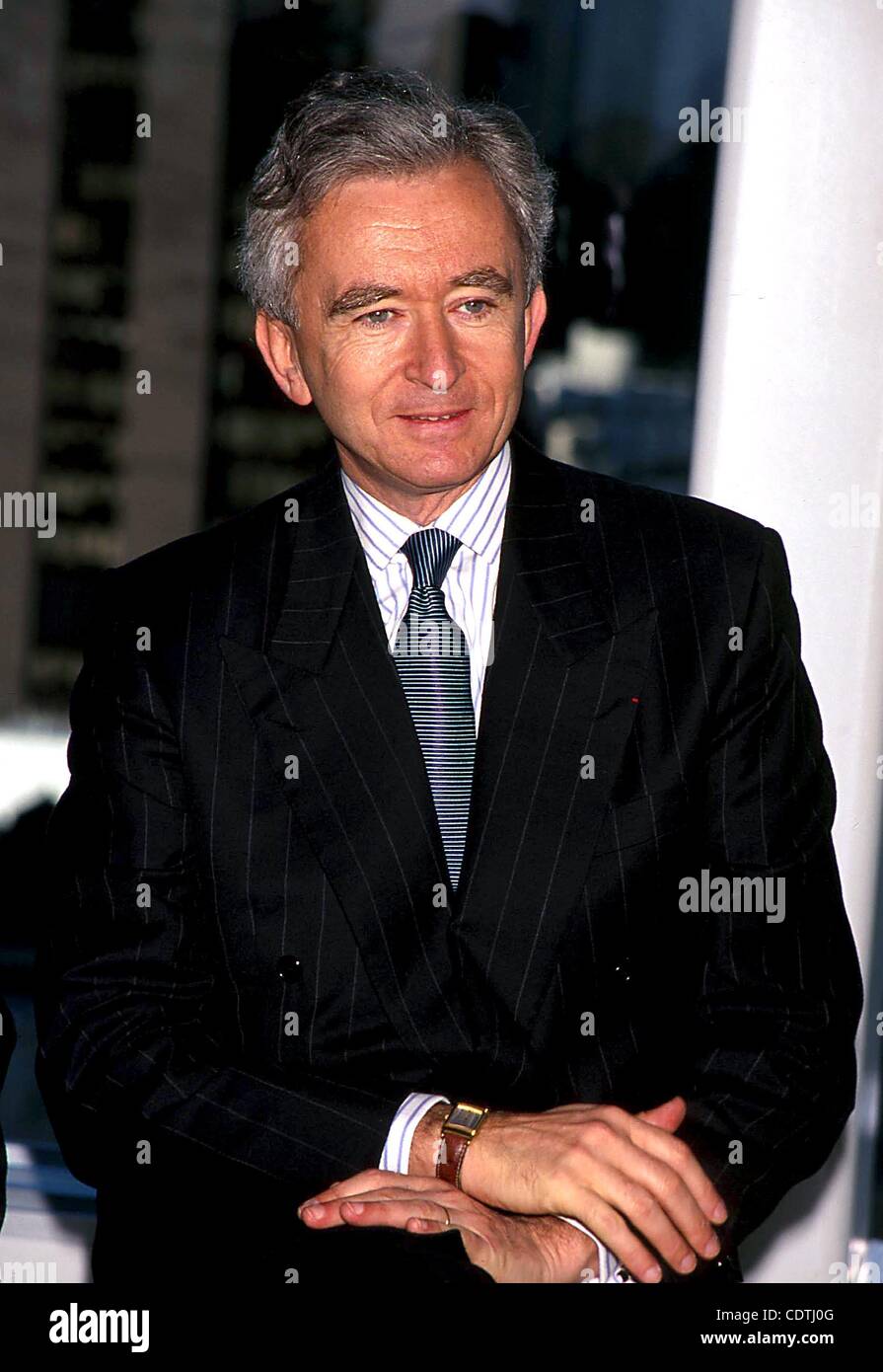 Montre bernard arnault hot sale