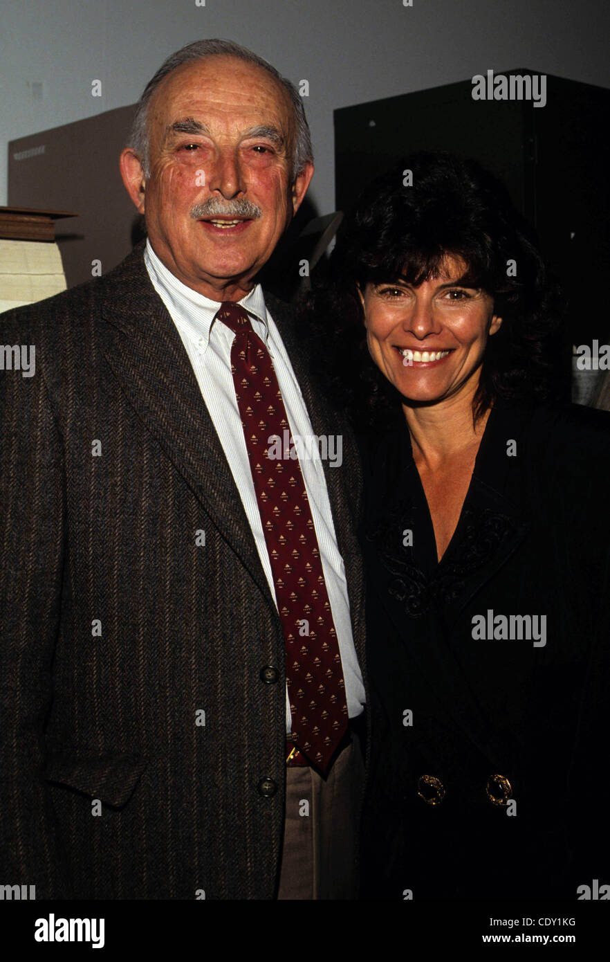 27 juillet 2011 - Hollywood, Californie, États-Unis - Date exacte inconnue.BILL MACY & ADRIENNE BARBEAU.(Image Crédit : Â© Tom Rodriguez/Photos/ZUMAPRESS.com) Globe Banque D'Images