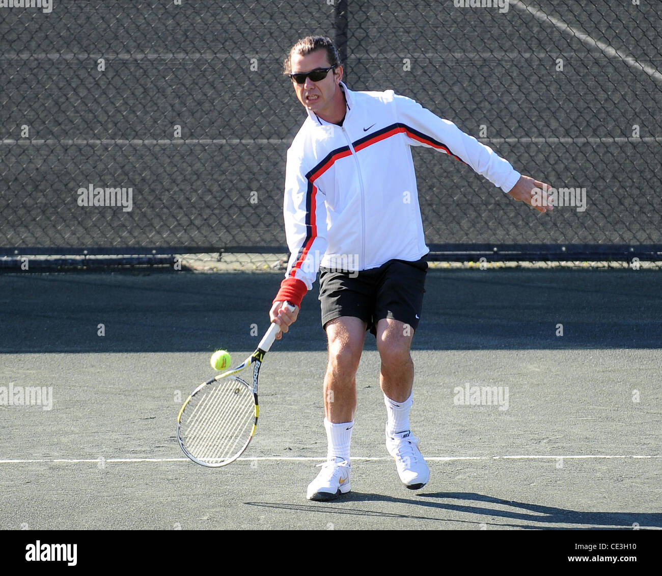 Gavin Rossdale avant le jour Médias Chris Evert / Pro-Celebrity Raymond James Tennis Classic Pro-Am au Boca Raton Resort and Club Boca Raton, Floride - 05.11.10 Banque D'Images
