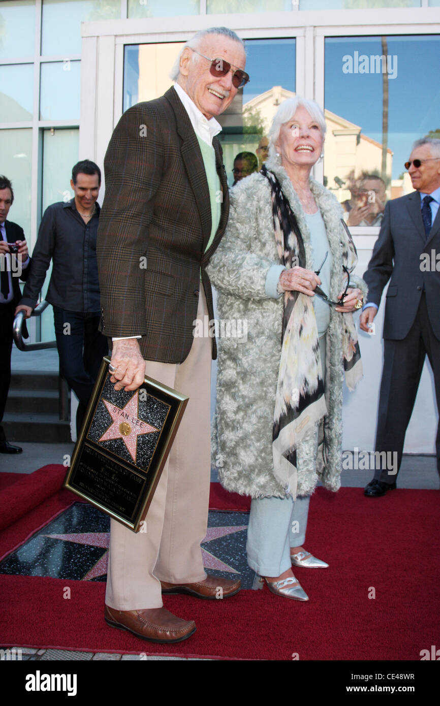 Stan Lee et Joan Lee Stan Lee Hollywood Walk of Fame Star de la cérémonie à Los Angeles, Californie - 04.01.11 Banque D'Images