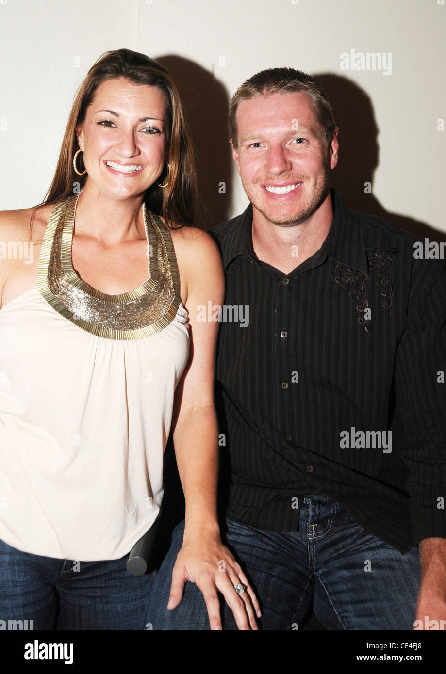 Brandy et Roy Halladay lanceur des Phillies Kyle Kendrick's Bday party lancée par CBS Survivor All Star Stephenie LaGrossa à Gigi. Phildaelphia, New York - 22.08.10 Banque D'Images