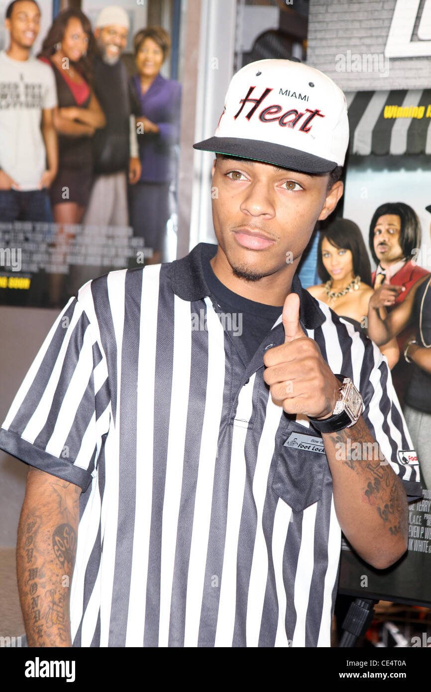 Bow Wow favorise "billet de loterie" Foot Locker à Herald Square, New York  City, USA - 16.08.10 Photo Stock - Alamy