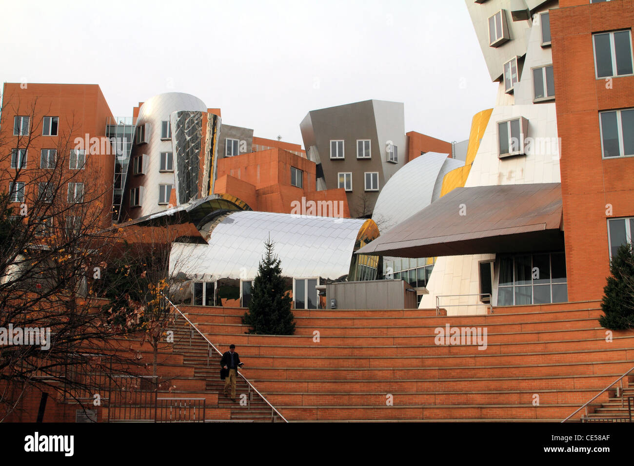 Stata center sur le campus de l'Institut de technologie de Massachusetts à Cambridge, Massachusetts. Banque D'Images