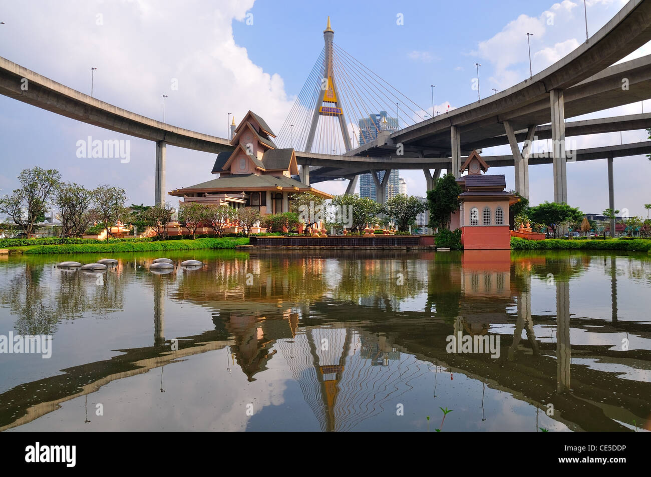 Périphérique routier de Samut Prakarn, pont,Thailand Banque D'Images
