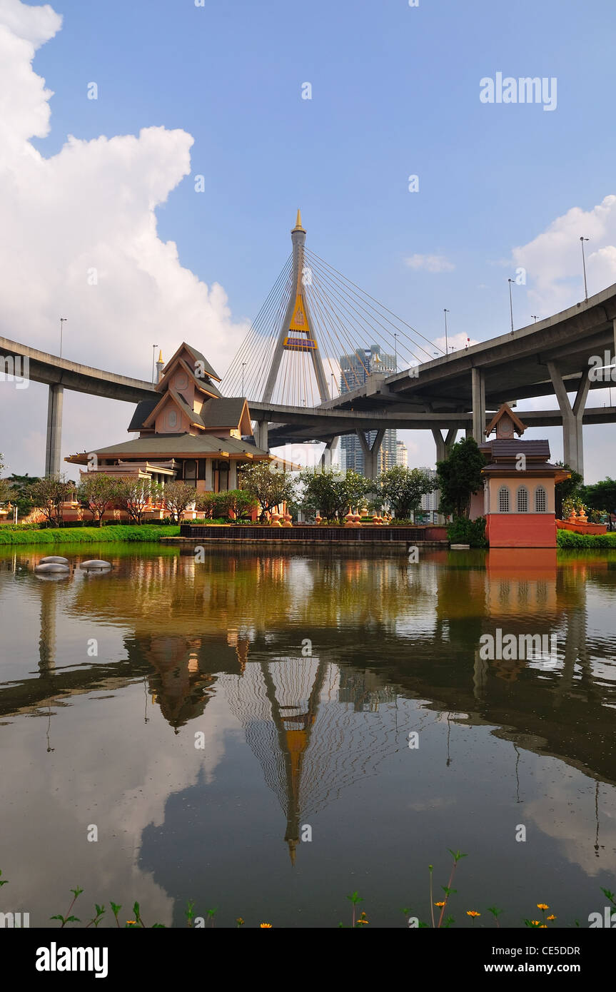 Périphérique routier de Samut Prakarn, pont,Thailand Banque D'Images