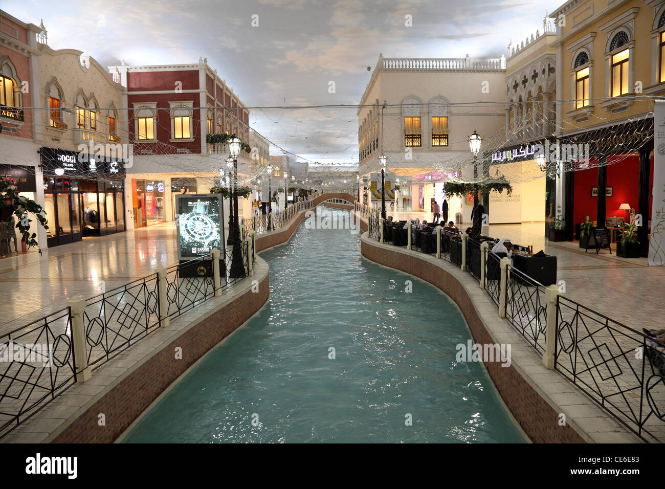 À l'intérieur de l'Villaggio Mall Shopping Center à Doha, Qatar Banque D'Images