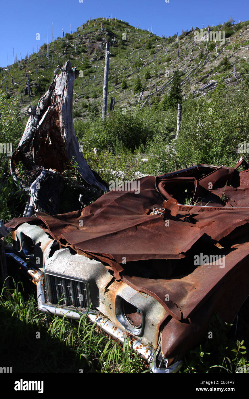 Voiture détruite à partir de 1980 Le Mont St Helens Volcano National Monument Banque D'Images