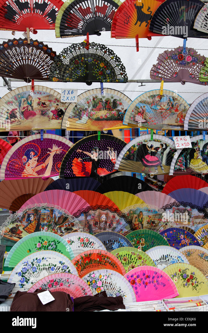 Le marché d'El Rastro, Madrid, Espagne Banque D'Images