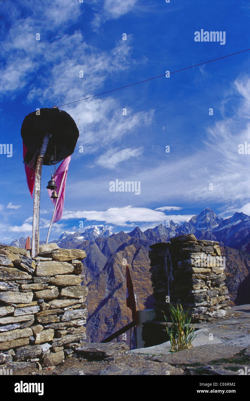 Hanuman temple, Auli, station de ski himalayenne, station de ski de colline, Nanda Devi,NAR Parvat Mountains, Garhwal, Uttarakhand, Inde, Asie,Asiatique, Indien Banque D'Images