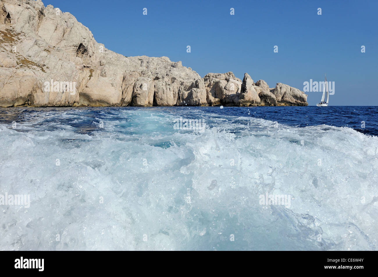 Service de bateau par l'île de Riou, Marseille, France Banque D'Images