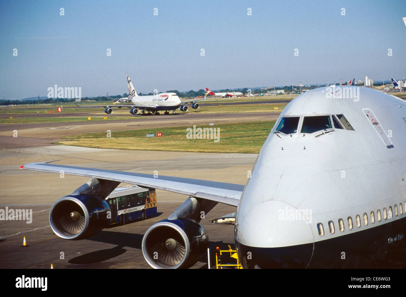 ANG 85388 : boeing 747 avion sur england uk tarmac de l'aéroport Banque D'Images