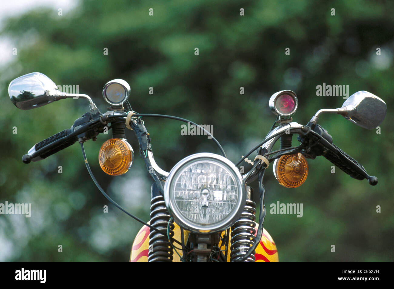 HMA 85446 moto MOTO : Vue de face Vue de face Banque D'Images